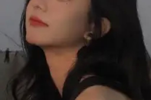刘晓庆被指耍大牌现身河南万岁山和王婆同台全场冷脸拒讲话