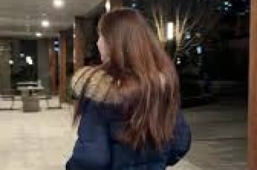 优思益事件又来后续！因退款无门演员张静初被47名消费者集体起诉